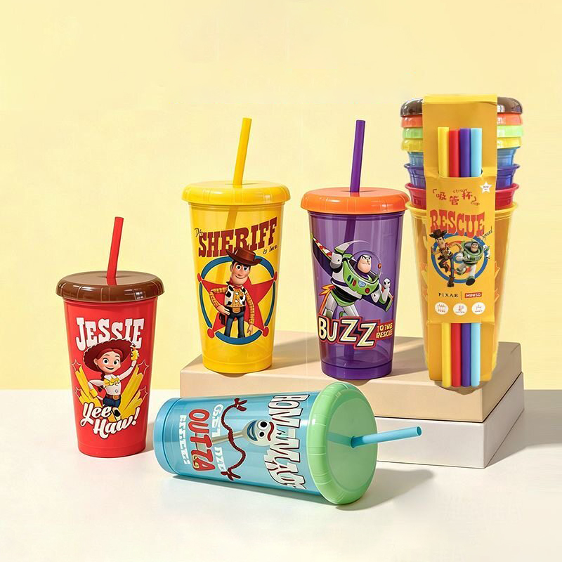 4 قطع أكواب شرب بلاستيكية بتصم - مراجعة Training Cup Straw وسعره